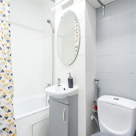 Cinnamon Metro Swietokrzyska Apartmán